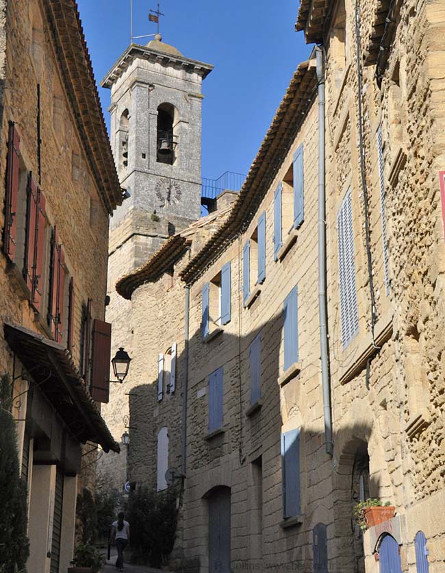 CHATEAUNEUF-DU-PAPE CRUCEROS FLUVIALES RODANO CRUCEROS FLUVIALES FRANCIA CROISIERE FRANCE CRUISES RIVER CRUISES CRUCEROS RIOS FRANCIA CHATEAUNEUF CRUCEROS RODANO RHONE CRUISES CHATEAU #CrucerosFluviales #Rodano #CrucerosRodano #RhoneCruises #CrucerosFrancia #CrucerosFluvialesFrancia